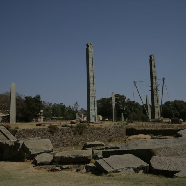 Axum (2)